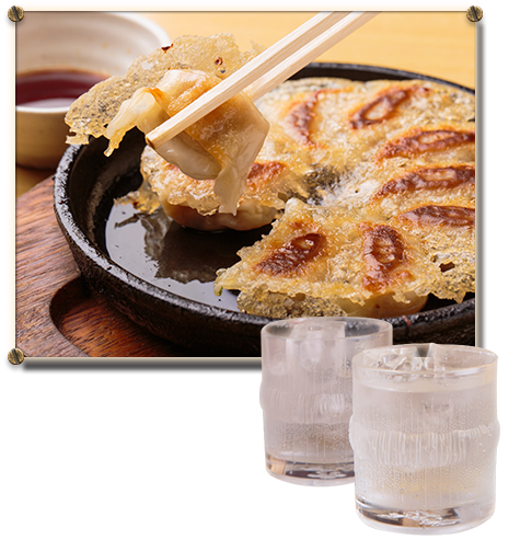 自家製一口餃子+芋焼酎